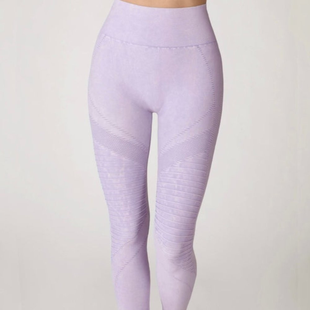 NEW Light Purple High Waisted Vintage Moto Print Jeggings